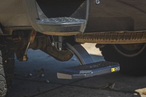 GMC Sierra 2500 HD Retractable Bed Step - Rough Country - Manual, Retractable, 5-Inch Drop - '15-'19